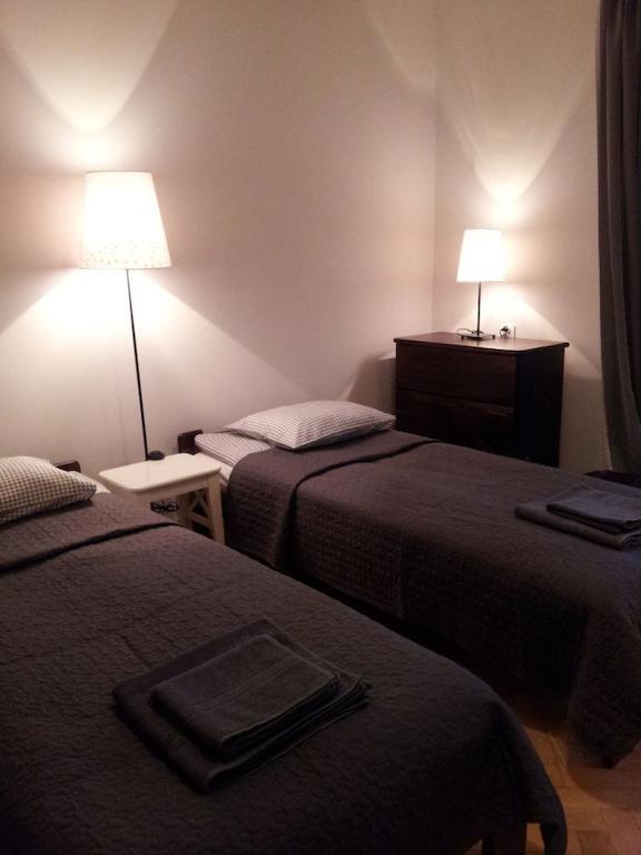 Koro De Varsovio - Apartament Ciasna 10 Екстериор снимка
